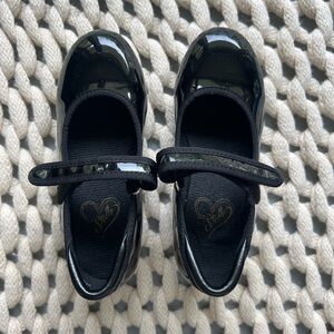 Stelle Tap shoes for girls size 11 little kids barely worn